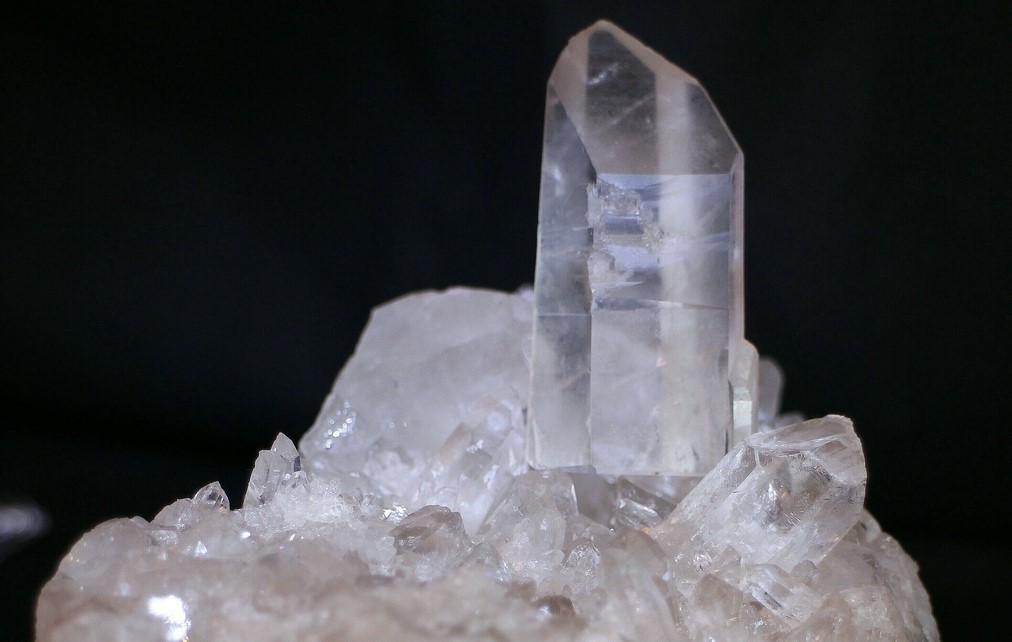 压电效应失效的情况下石英晶体的修复工程 - 深圳市晶发电子有限公司